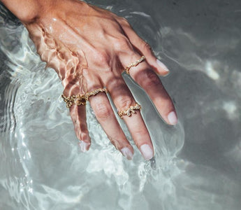 Plaqué Or VS Acier inoxydable