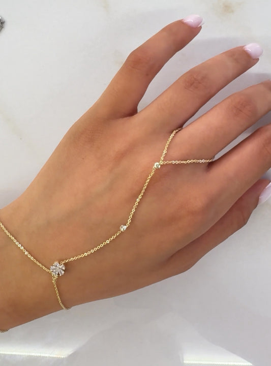 Hand chain fleur